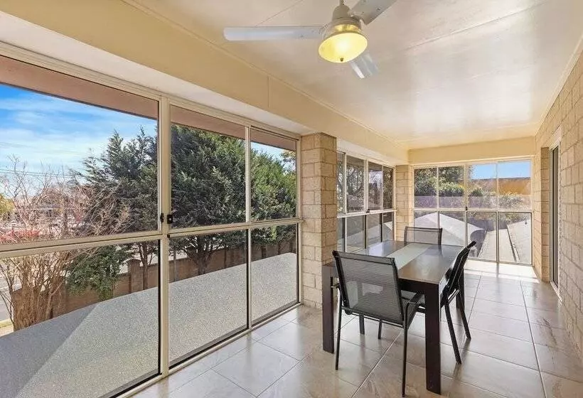 مُتل Great Divide Motor Inn