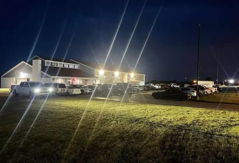 Мотель The Belgium Inn & Suites