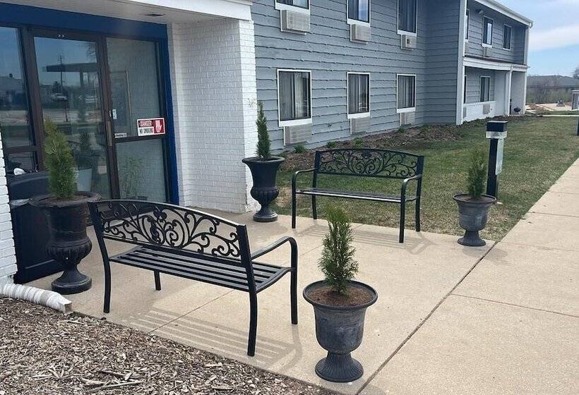 모텔 The Belgium Inn & Suites