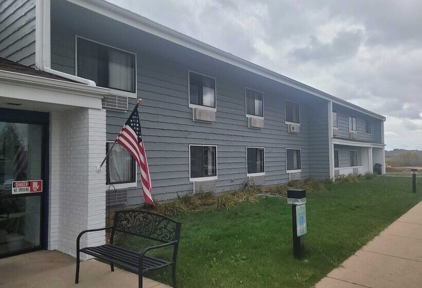 모텔 The Belgium Inn & Suites