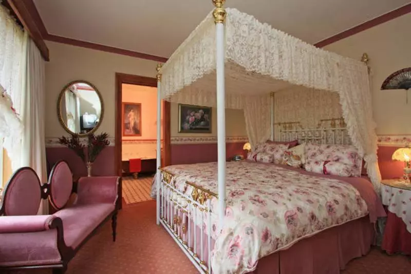 膳宿费 Moonlight Bay B&b Guest House