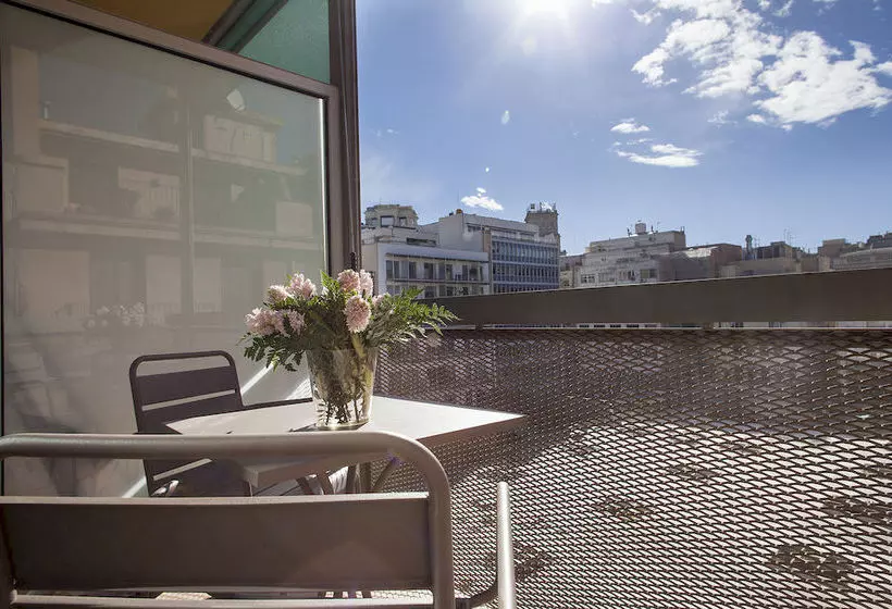 Splendom Suites Pau Clarís