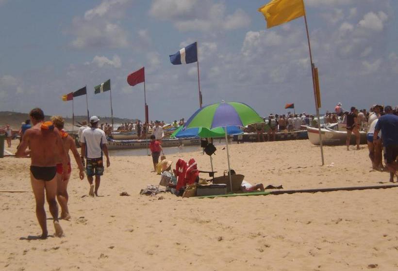 Surf Club Apartments