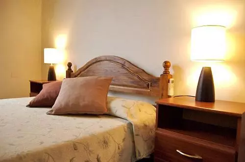 هاستل Urban 011