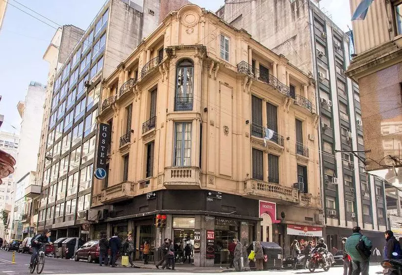 هاستل Urban 011