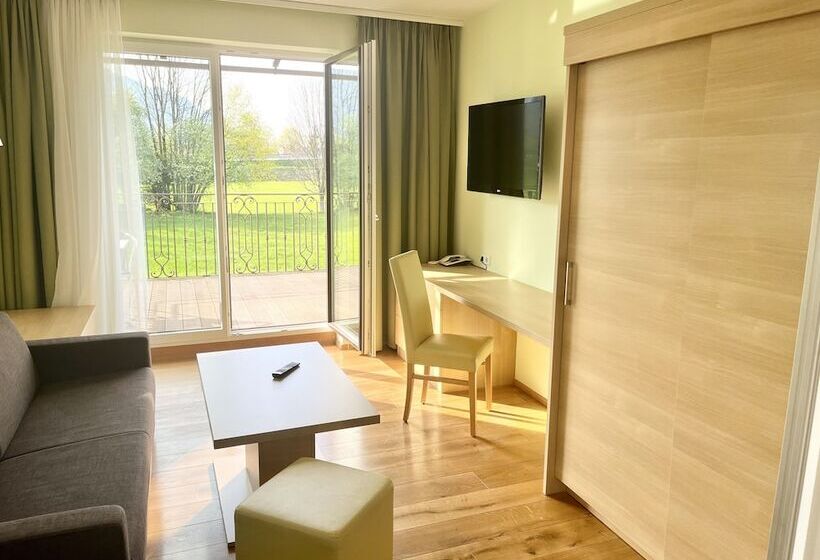 هتل Pension Sommerauer