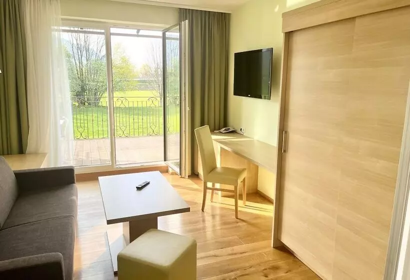 هتل Pension Sommerauer