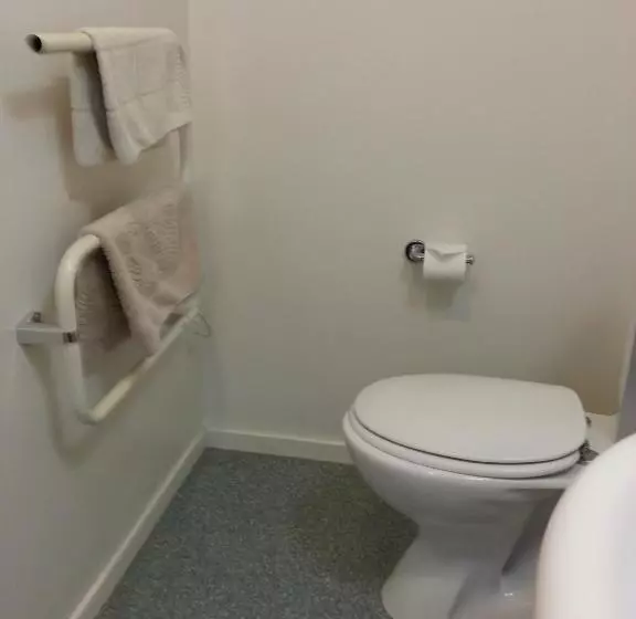 Aaa Northlands Motel