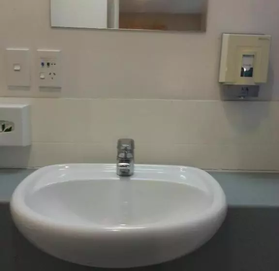 Aaa Northlands Motel