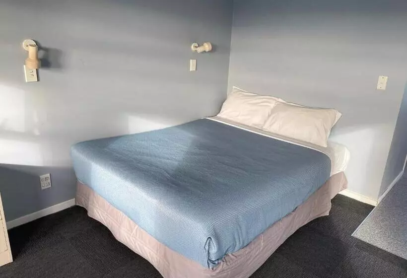 Aaa Northlands Motel