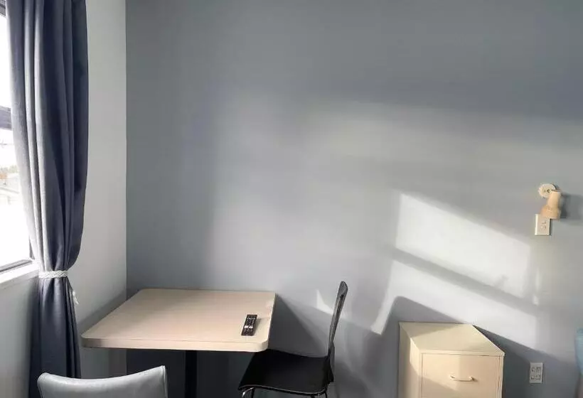 Aaa Northlands Motel