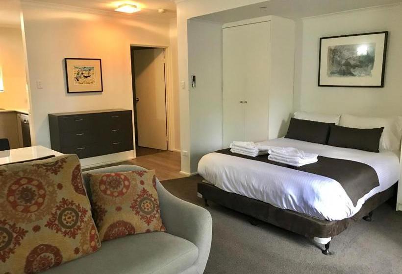 Archer Street – Adelaide Dresscircle Apartments