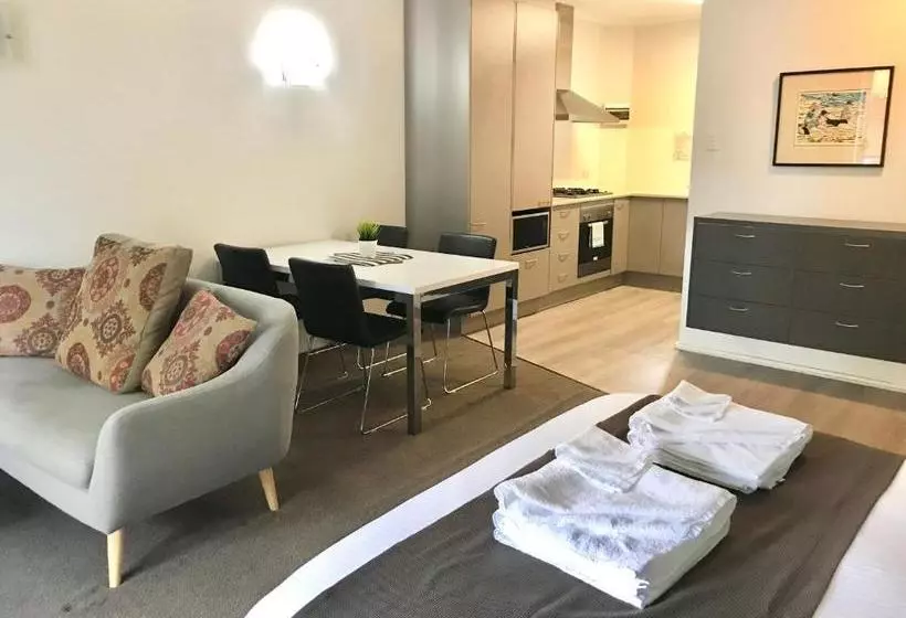 Archer Street – Adelaide Dresscircle Apartments