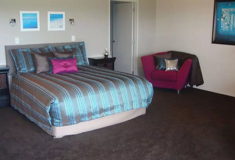 Stunning Views Bed And Breakfast