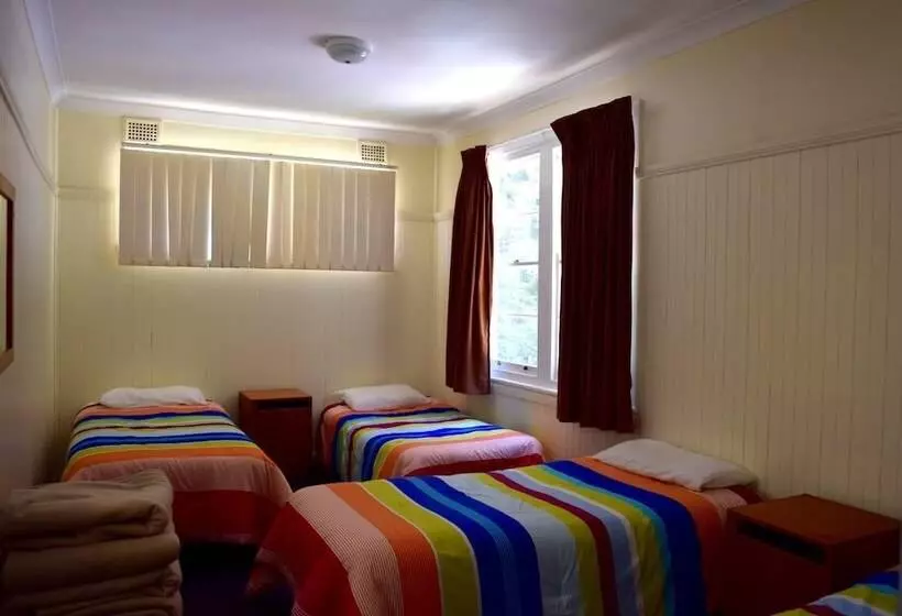 Blackheath Holiday Cabins