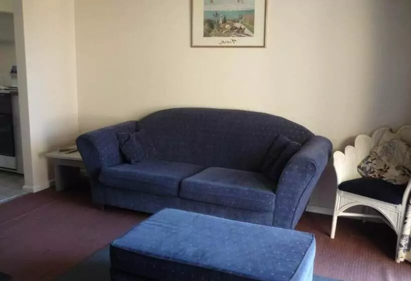 Blackheath Holiday Cabins