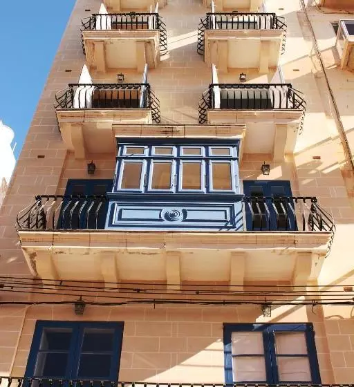 Blue Waters Apartments