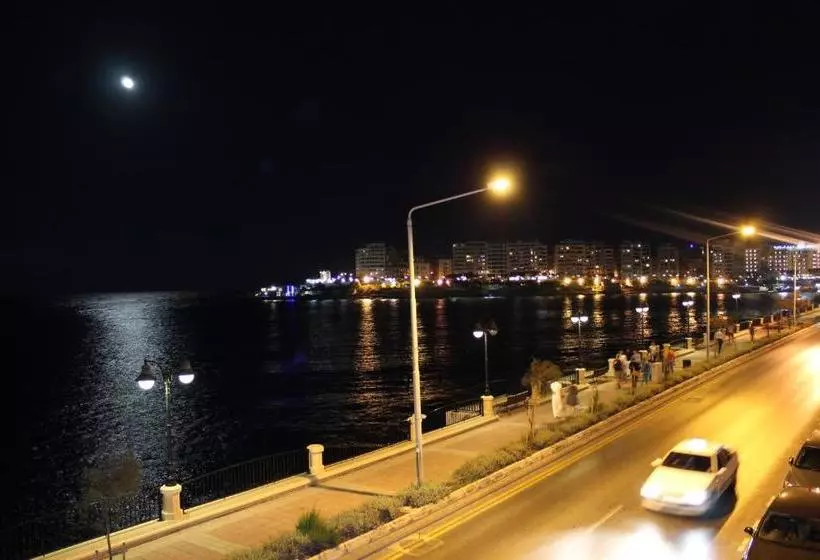 Blue Waters Apartments