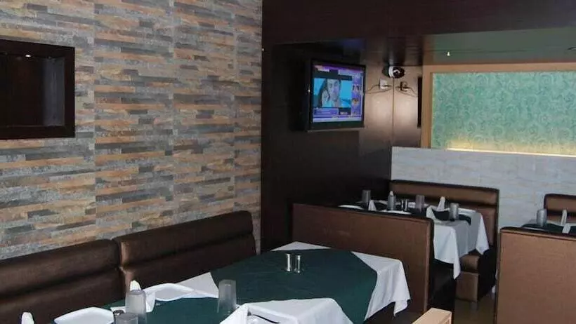 Hotel Aishwarya Residency