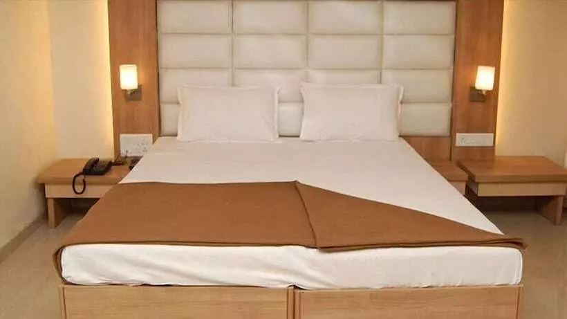 Hotel Aishwarya Residency