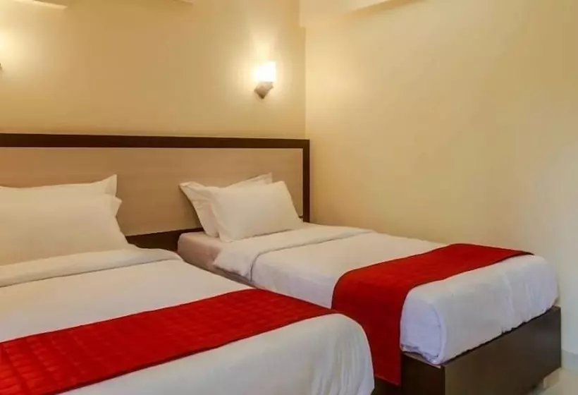 Hotel Aishwarya Residency