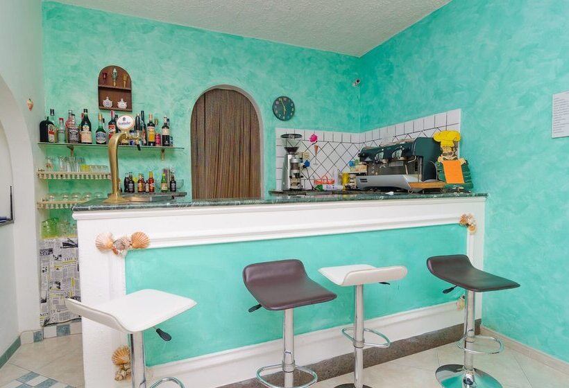 Отель Aragonese