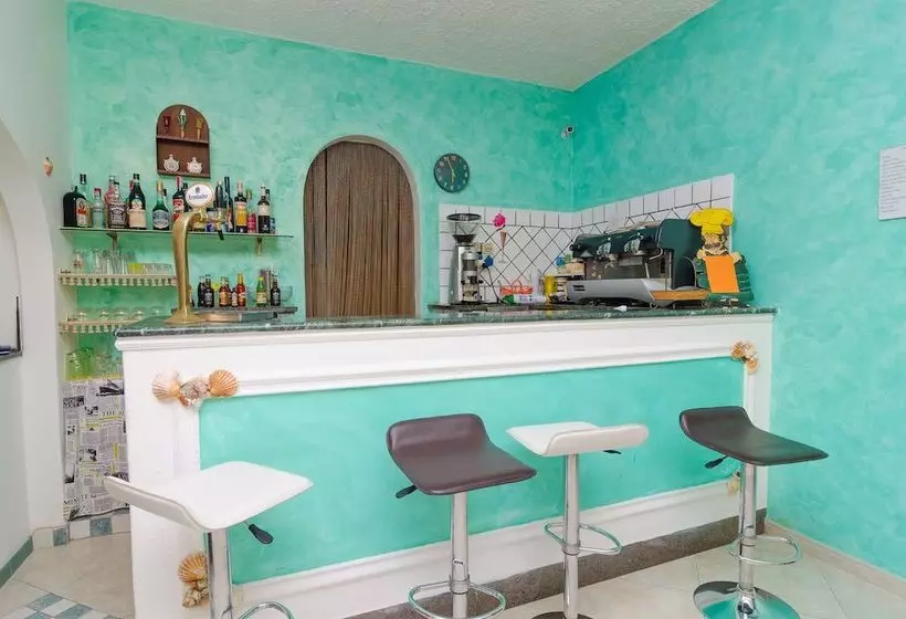 Отель Aragonese