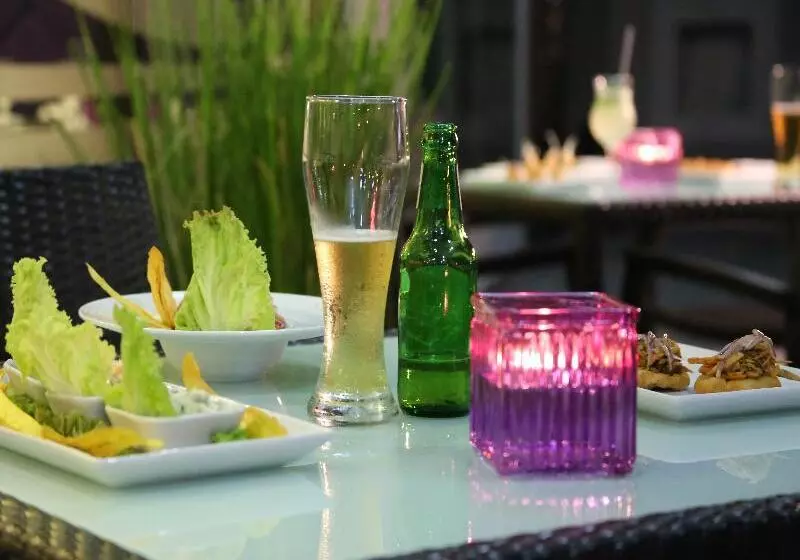 Aranjuez Hotel & Suites