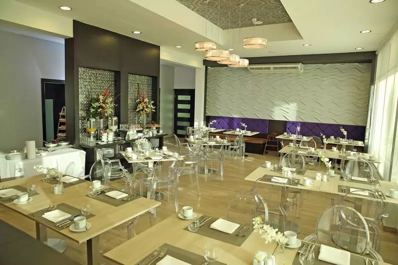 Aranjuez Hotel & Suites