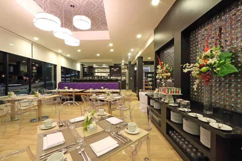 Aranjuez Hotel & Suites