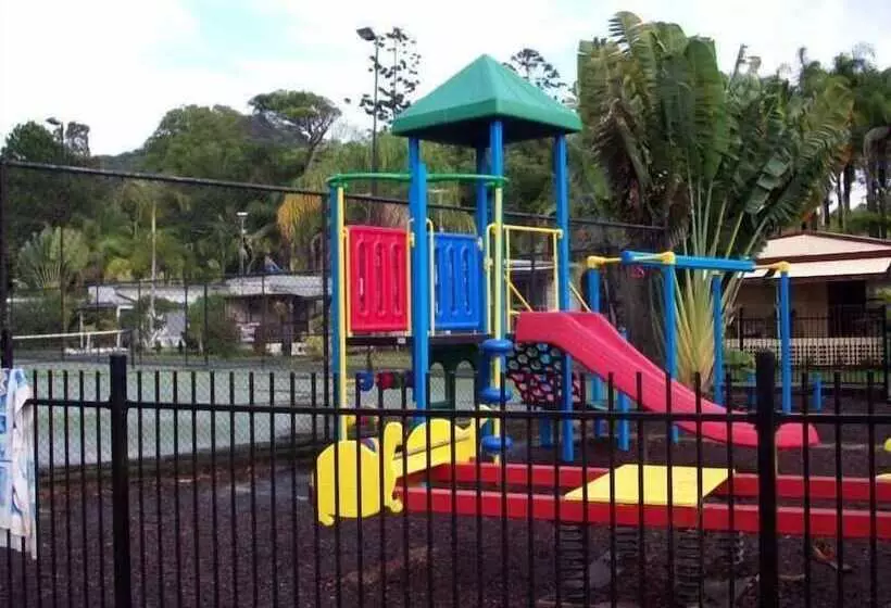 هتل Banana Coast Caravan Park