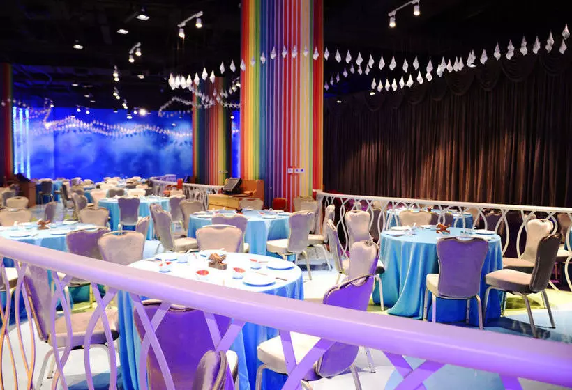 هتل Chimelong Circus