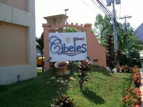 هتل Cibeles La Ceiba