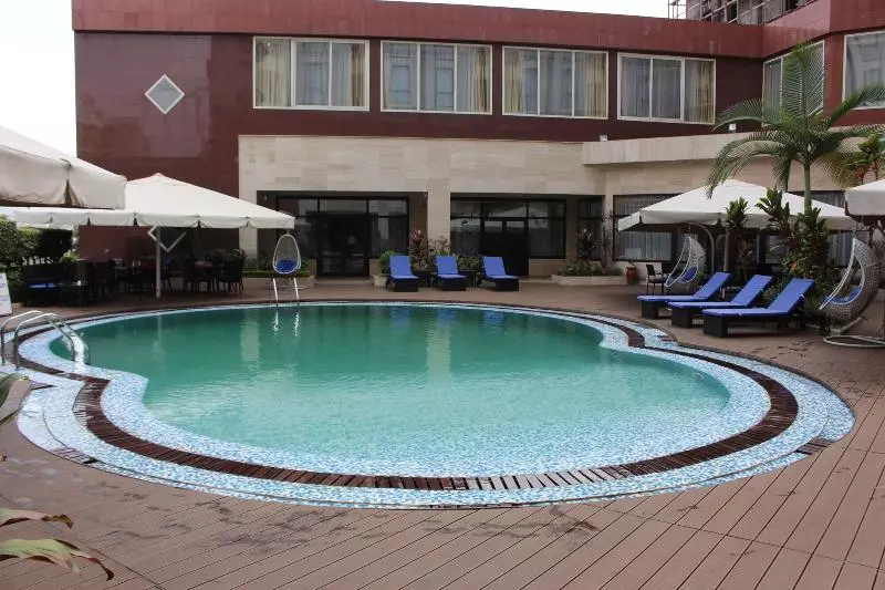 هتل Djeuga Palace