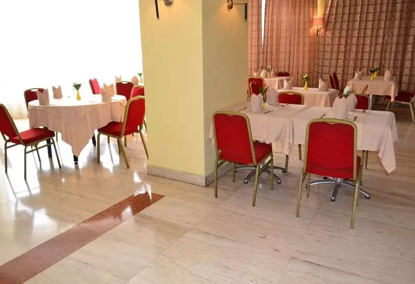 هتل Djeuga Palace