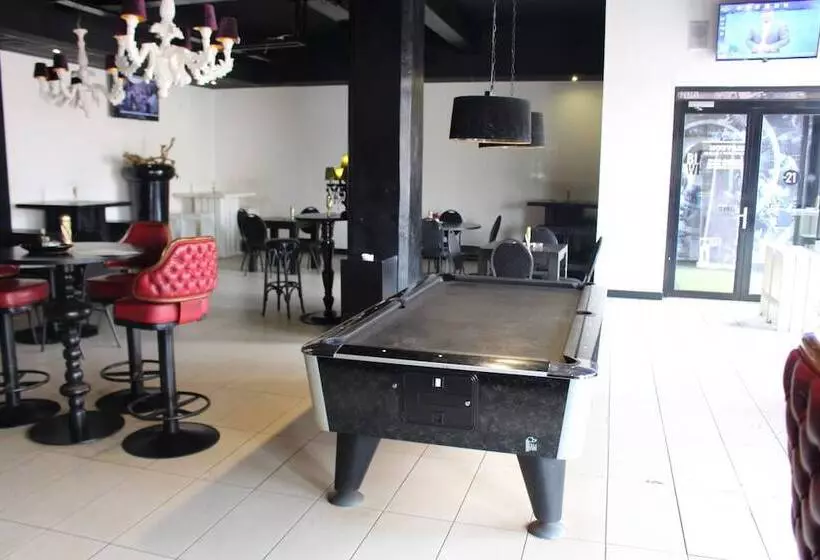 هتل Djeuga Palace