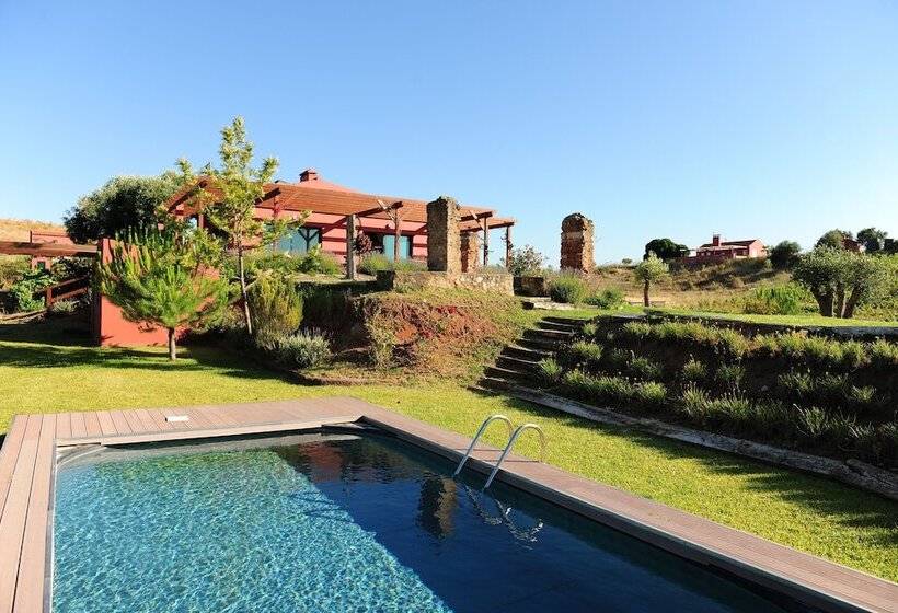 فندق Eco Suites Resort