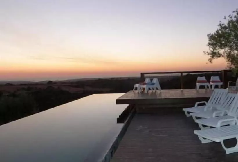 هتل Eco Suites Resort