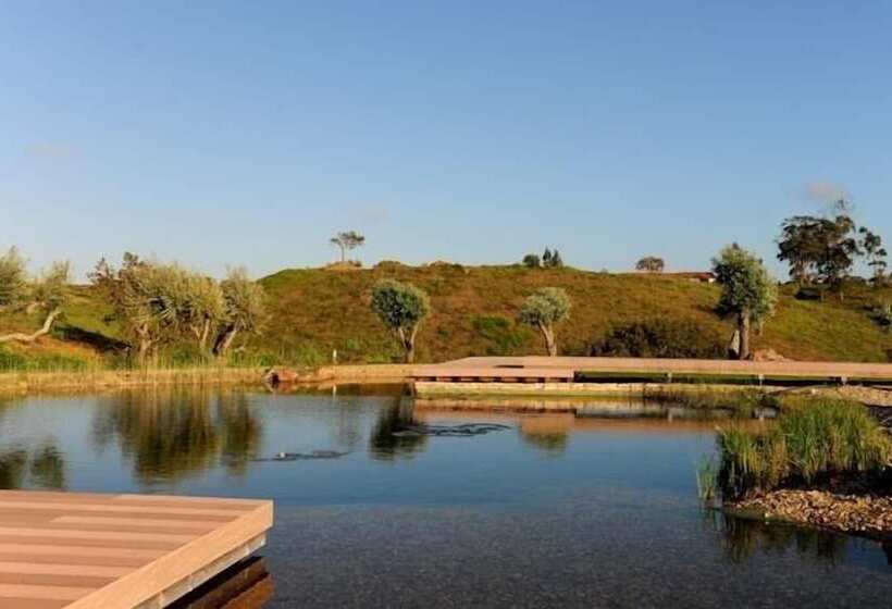 فندق Eco Suites Resort