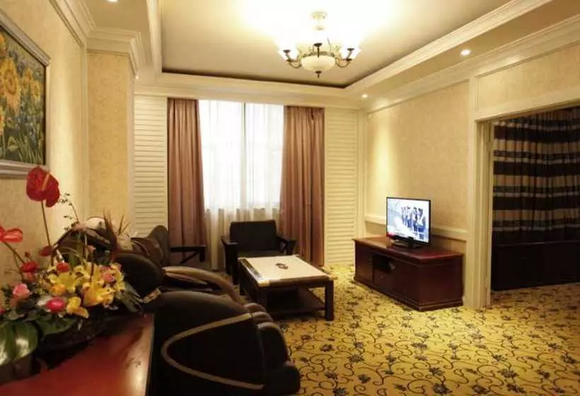 Hotel Greentree Eastern Guilin Railway Station