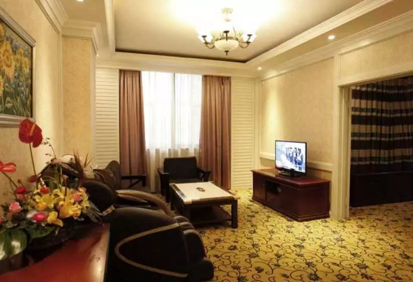 Hotel Greentree Eastern Guilin Railway Station