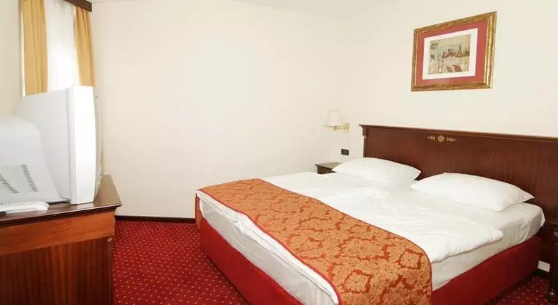 هتل Meridijan Adults Only