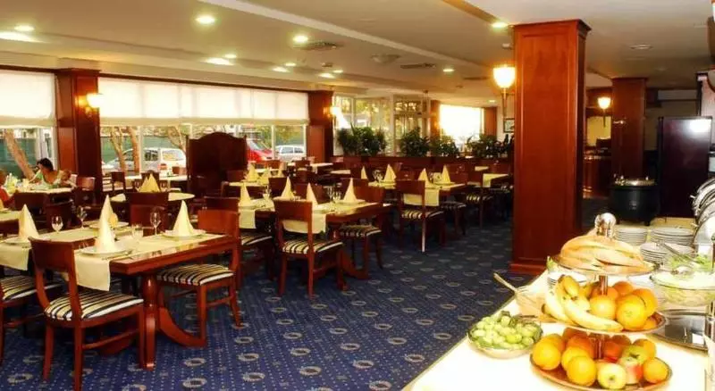 هتل Meridijan Adults Only