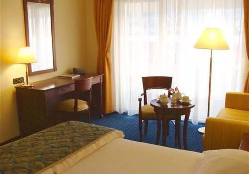 هتل Meridijan Adults Only