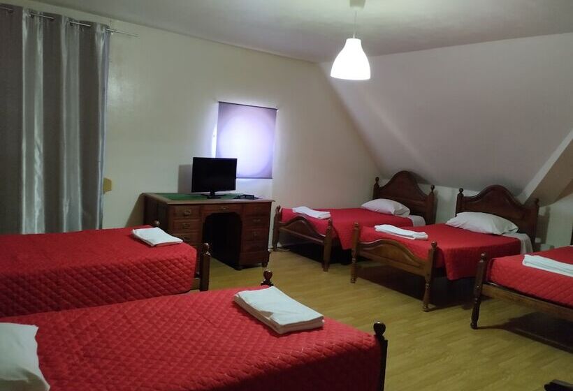 בית מלון כפרי Miranda Do Douro D. Joao Iii