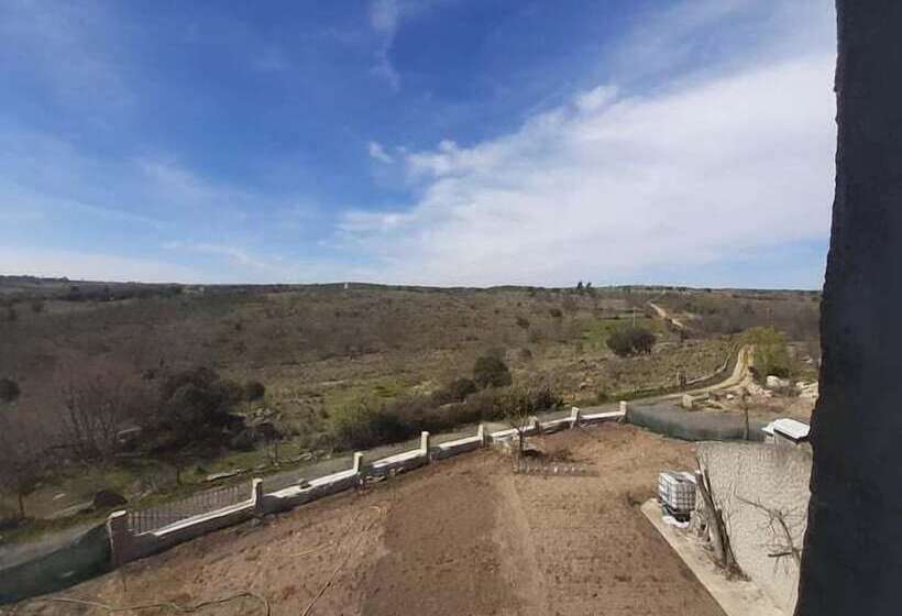 בית מלון כפרי Miranda Do Douro D. Joao Iii