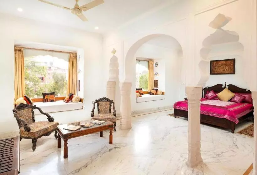 هتل Rajasthan Palace