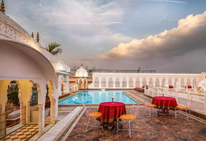 هتل Rajasthan Palace