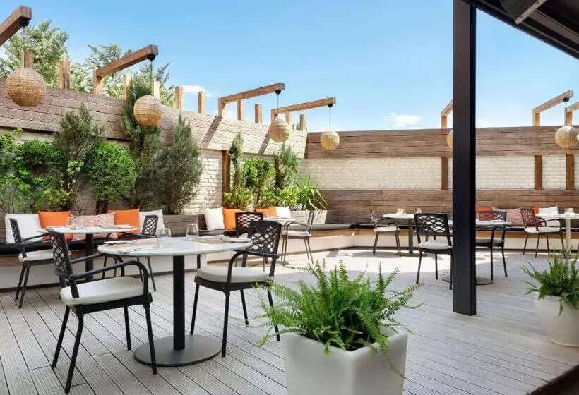 호텔 Ramada Plaza By Wyndham Eskisehir