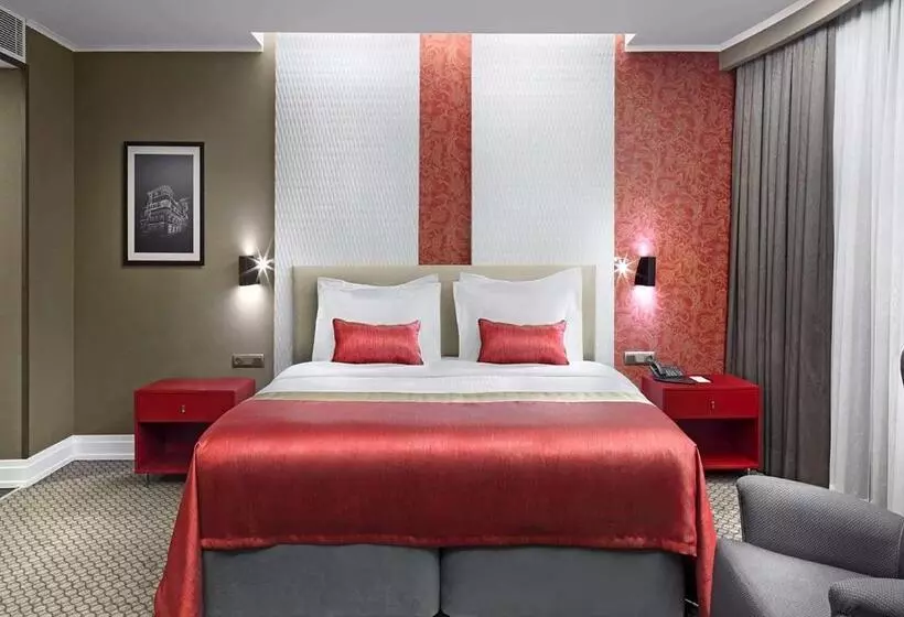 호텔 Ramada Plaza By Wyndham Eskisehir